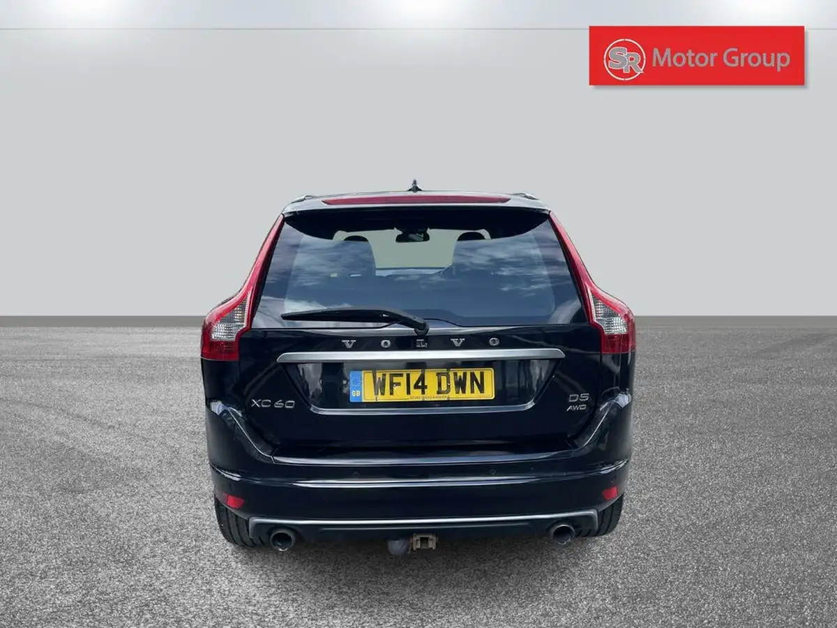 2014-volvo-xc60-24td-d5-r-design-215bhp-geartronic-big-6