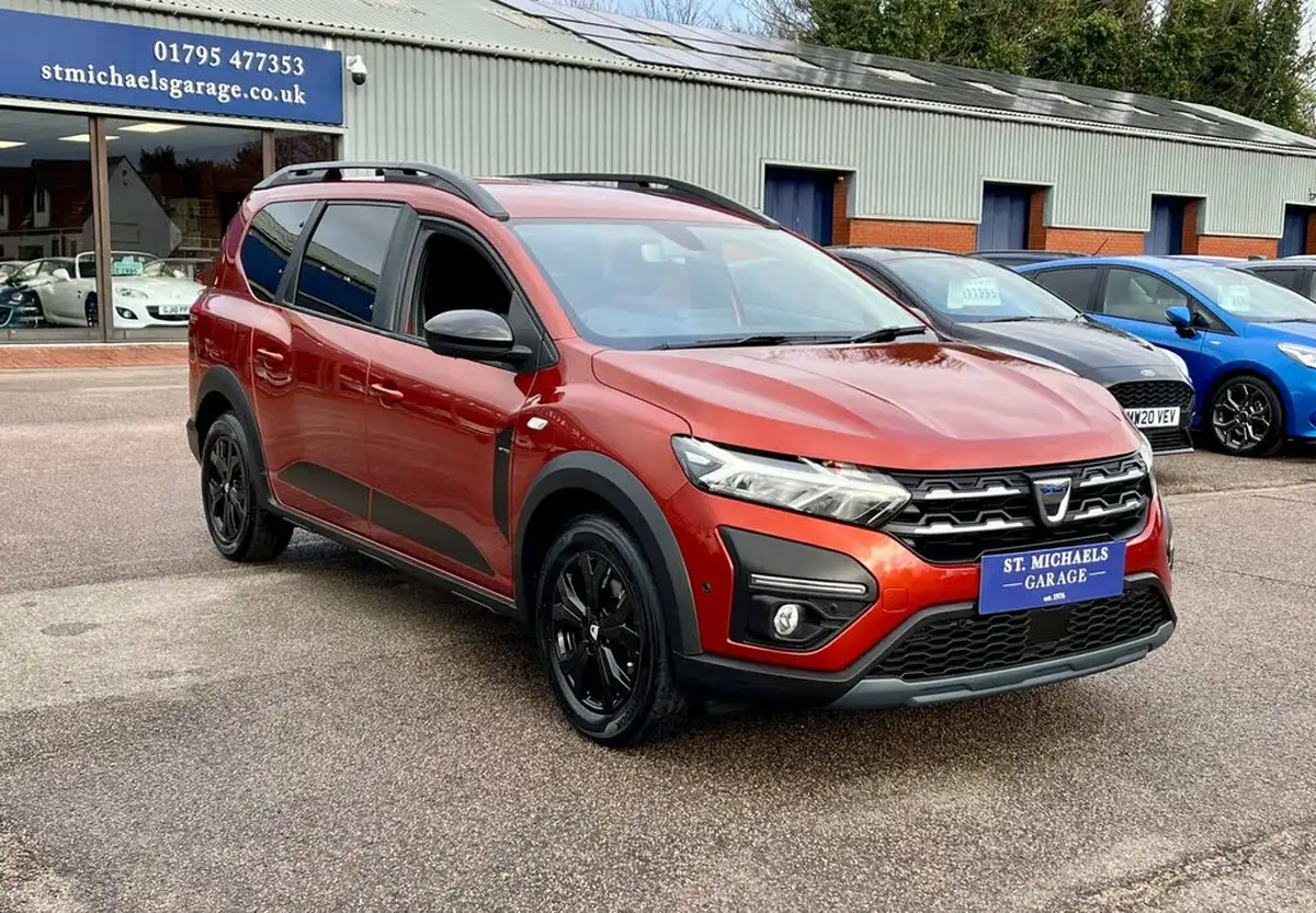 2023-dacia-jogger-10-tce-extreme-se-big-3
