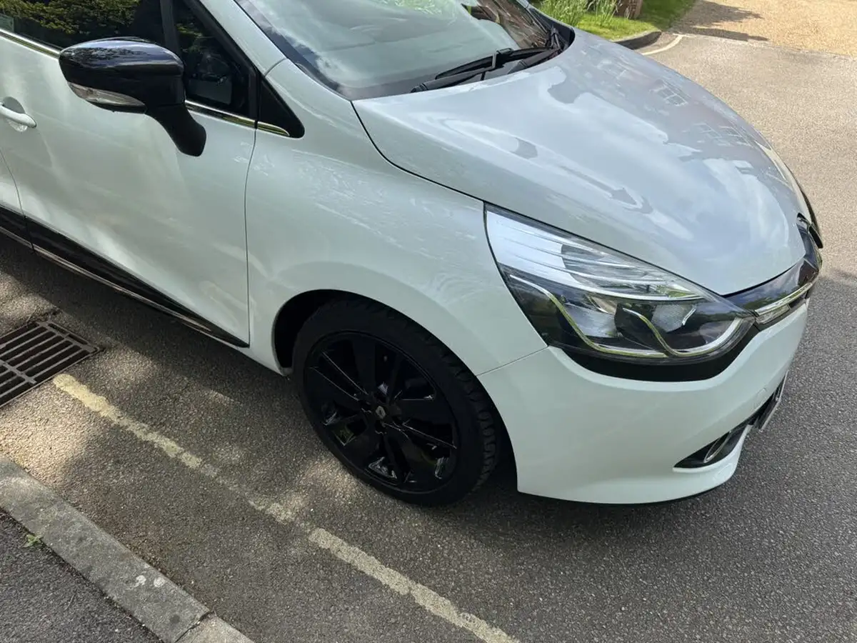 2016-renault-clio-09-tce-dynamique-s-nav-big-32