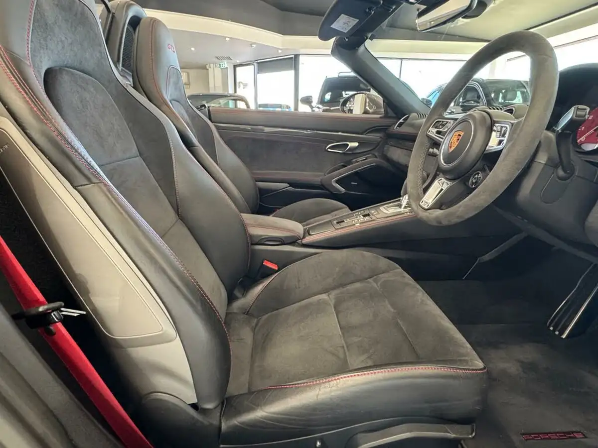 2019-porsche-boxster-718-25-boxster-gts-350ps-pdk-big-19