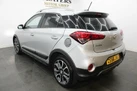 2016-hyundai-i20-10-active-small-8