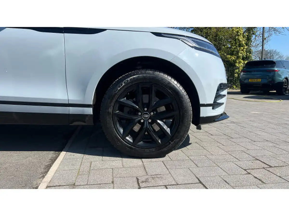 2024-land-rover-range-rover-velar-20-d200-dynamic-se-big-7