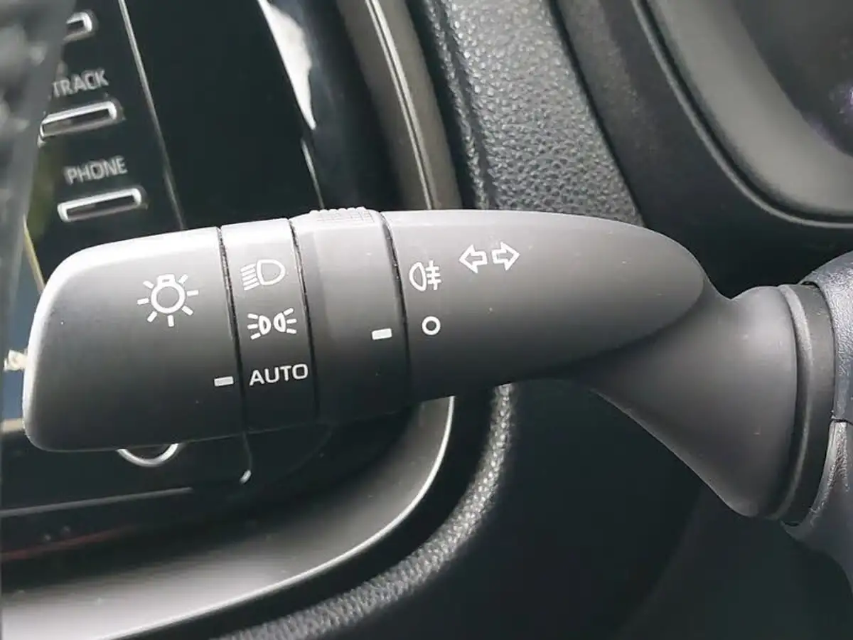 2023-toyota-aygo-x-10-vvt-i-pure-big-18