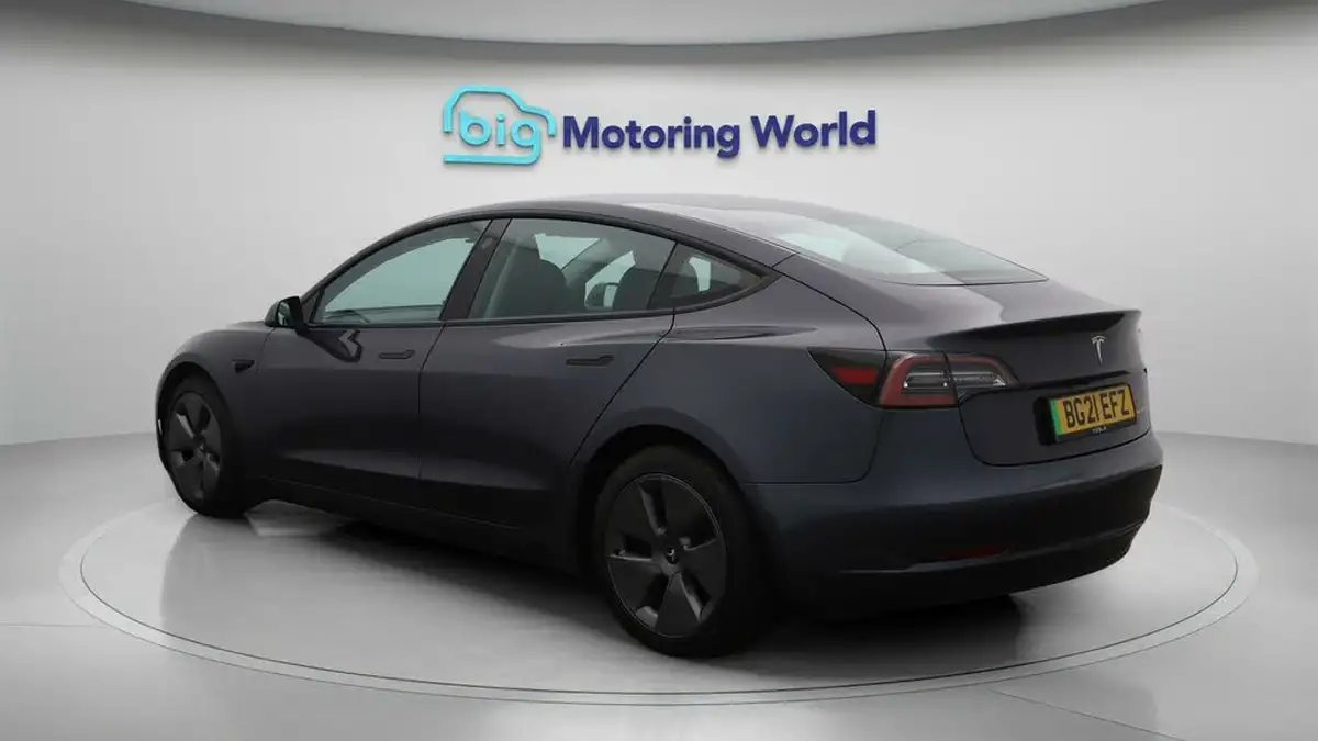 2021-tesla-model-3-e-long-range-4x4-big-5