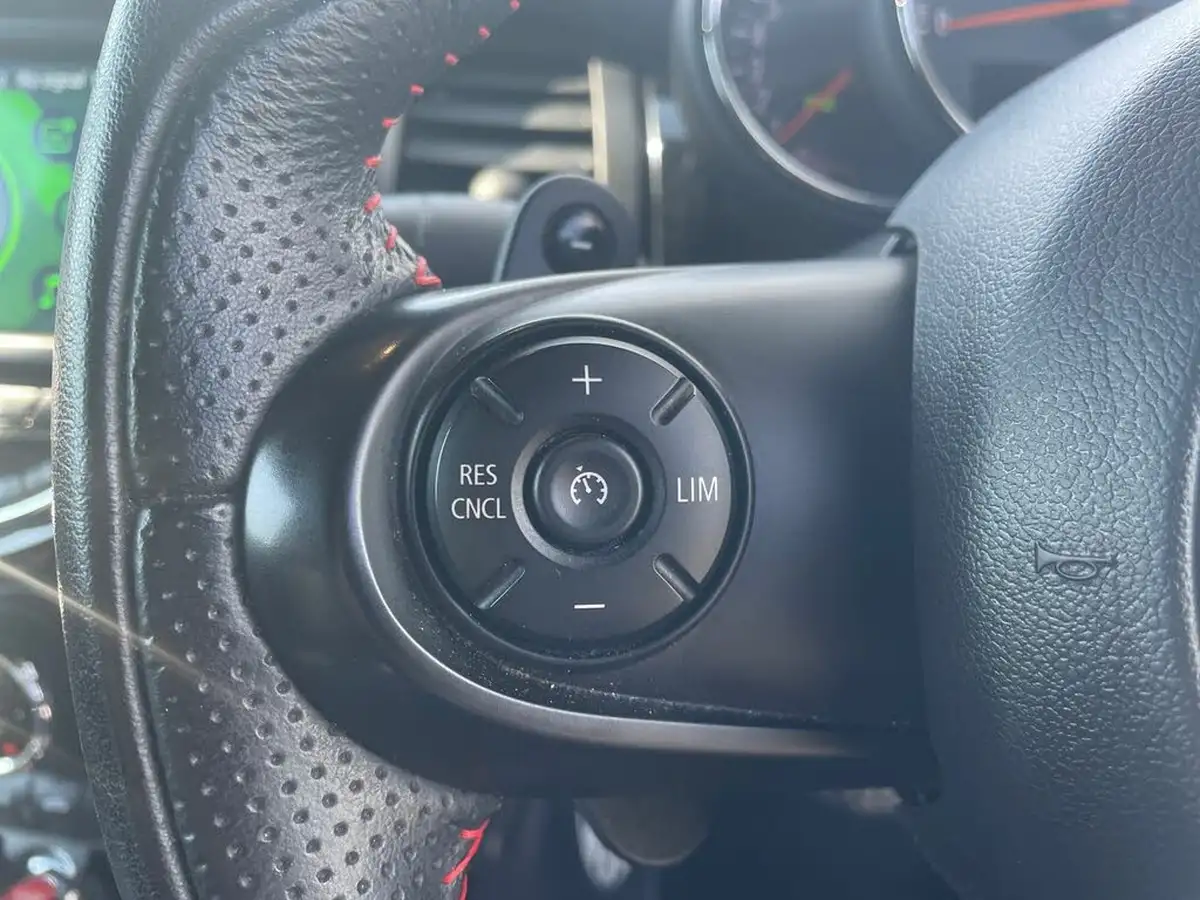 2019-mini-cooper-20-cooper-s-sport-189bhp-hatchback-3d-auto-big-15