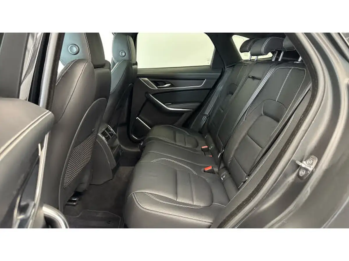 2022-jaguar-f-pace-20-p250-r-dynamic-black-big-15