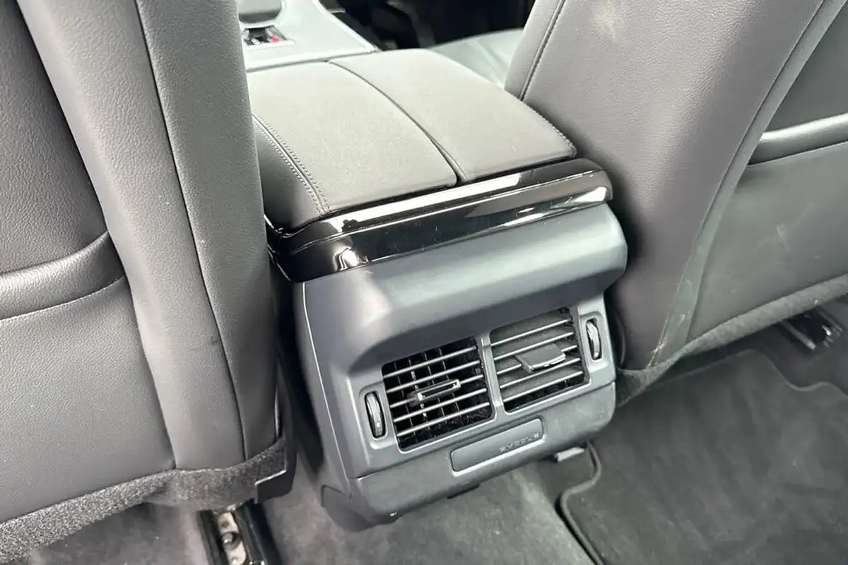 2024-land-rover-range-rover-evoque-20-d200-s-big-17