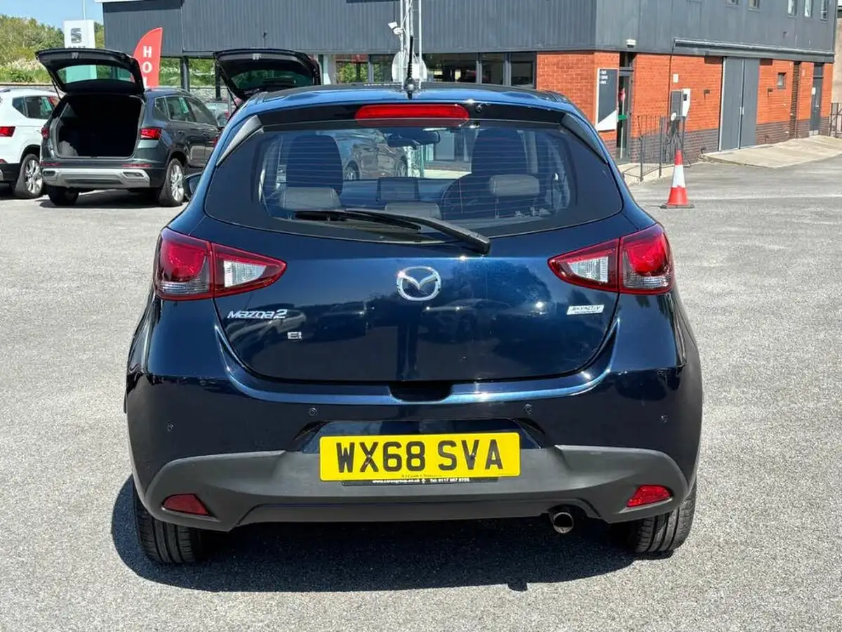 2018-mazda-mazda2-15-se-l-nav-big-3