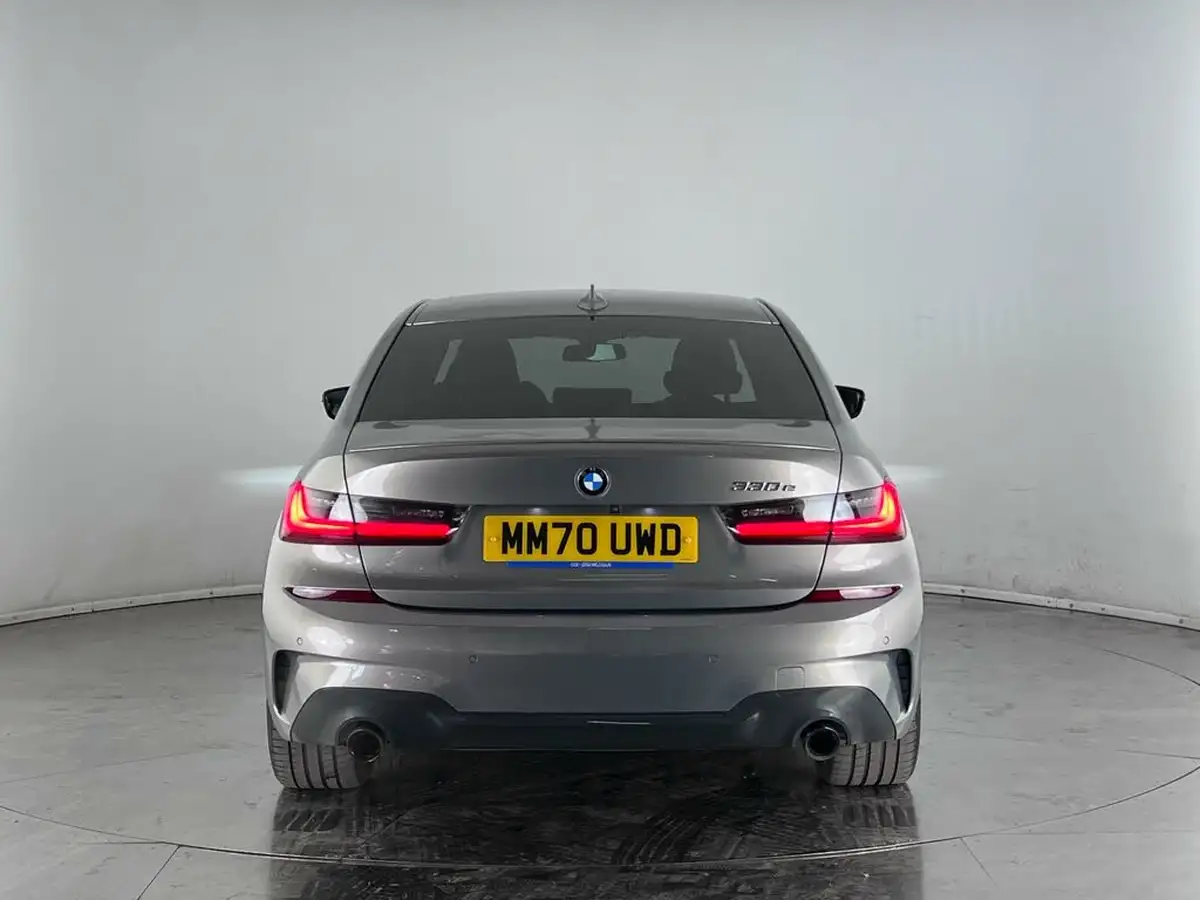2021-bmw-3-series-20-330e-m-sport-pro-edition-saloon-4d-big-4