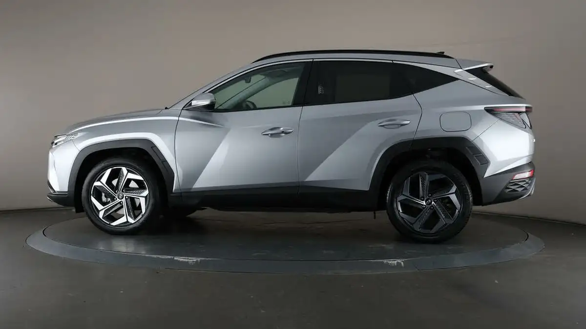 2022-hyundai-tucson-16-t-gdi-premium-230ps-hybrid-auto-big-27