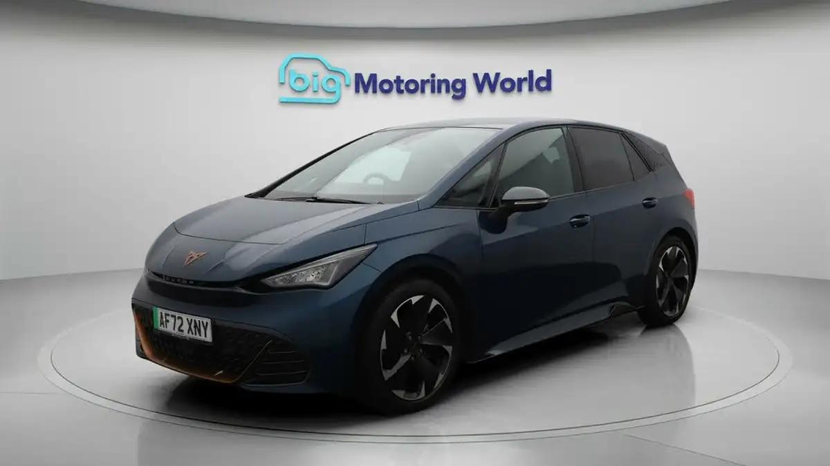2022-cupra-born-e-v2-204ps-58kwh-big-3