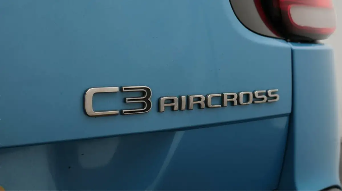 2019-citroen-c3-aircross-12-puretech-flair-110ps-ss-big-23