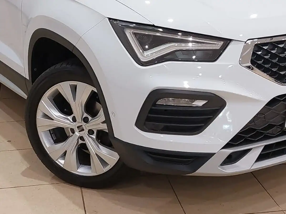 2022-seat-ateca-15-ecotsi-xperience-big-8