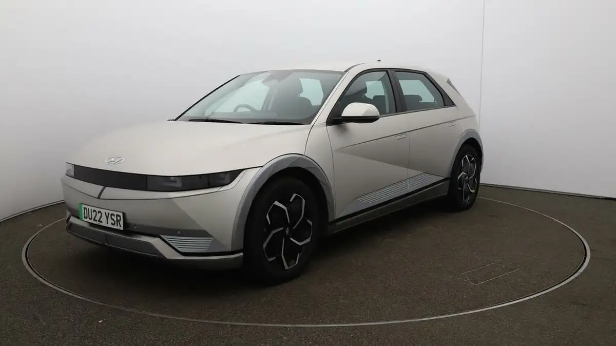 2022-hyundai-ioniq-5-e-premium-217ps-73kwh-rwd-big-66