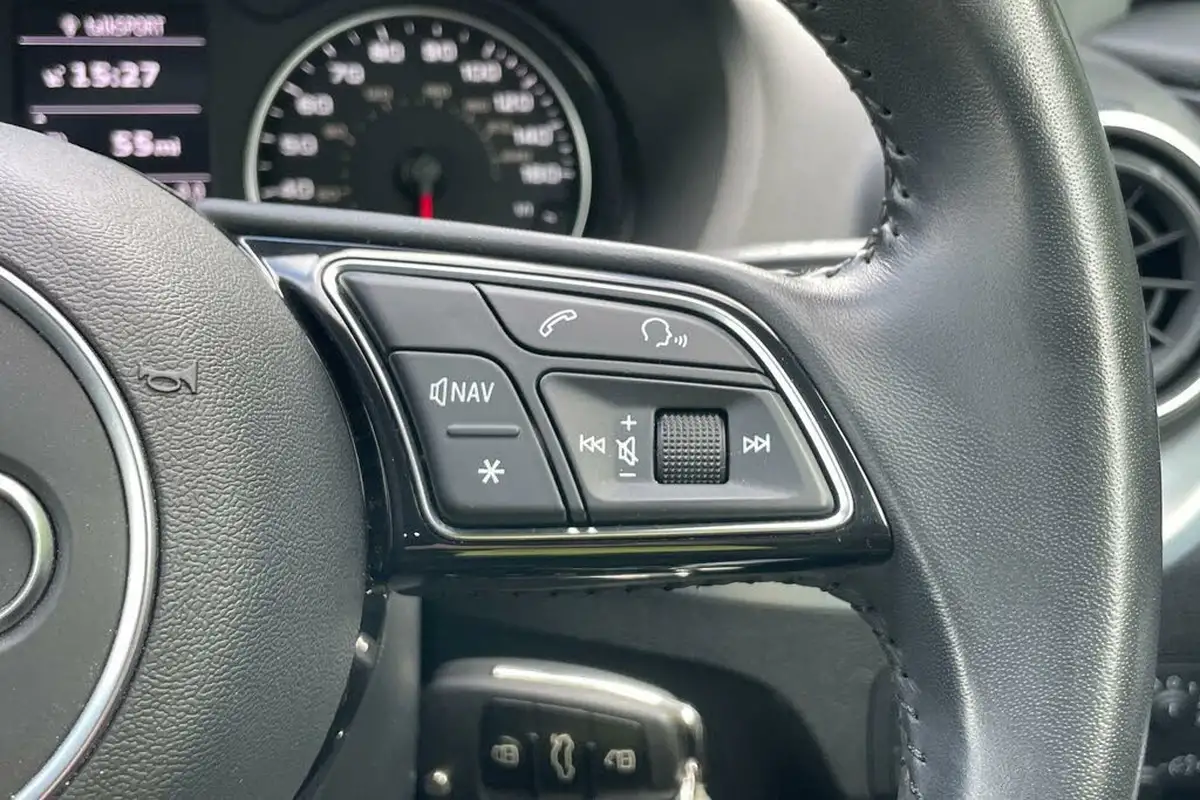 2019-audi-q2-15-35-tfsi-sport-cod-s-tronic-big-40