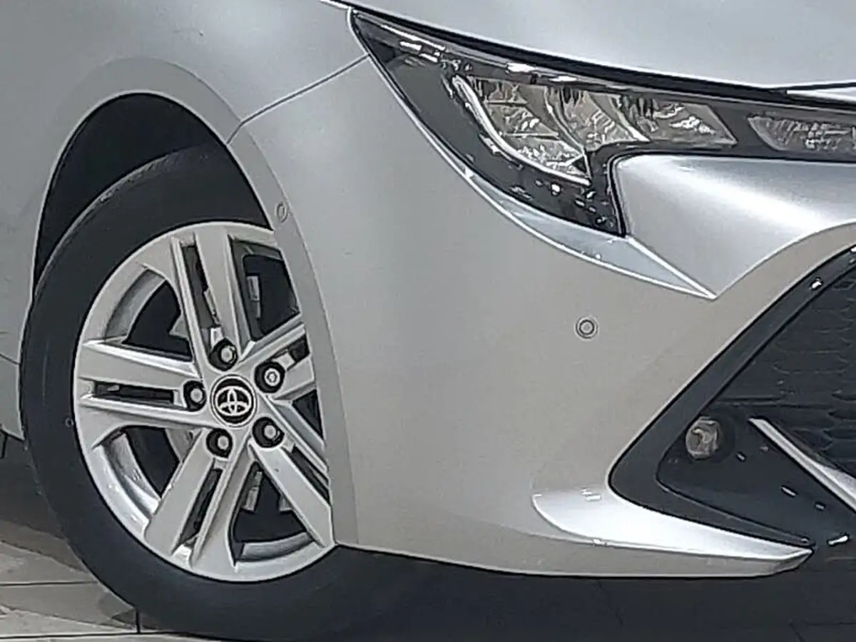 2022-toyota-corolla-20-vvt-i-icon-tech-hatchback-big-8