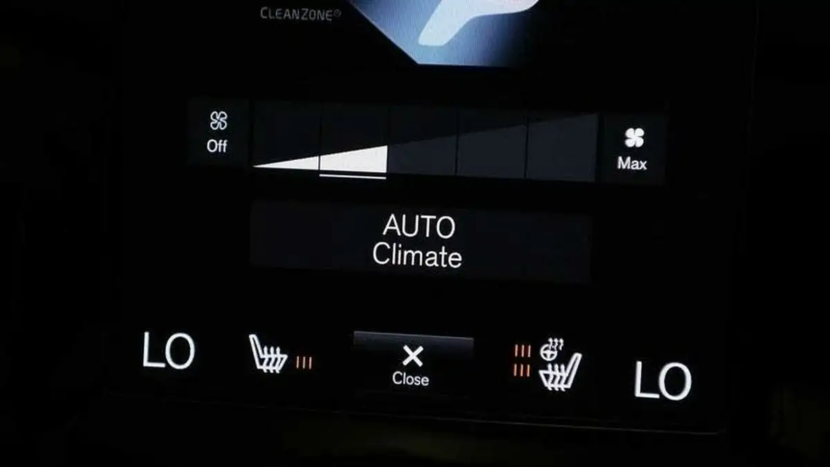 2022-volvo-xc40-20-b4-inscription-awd-big-39
