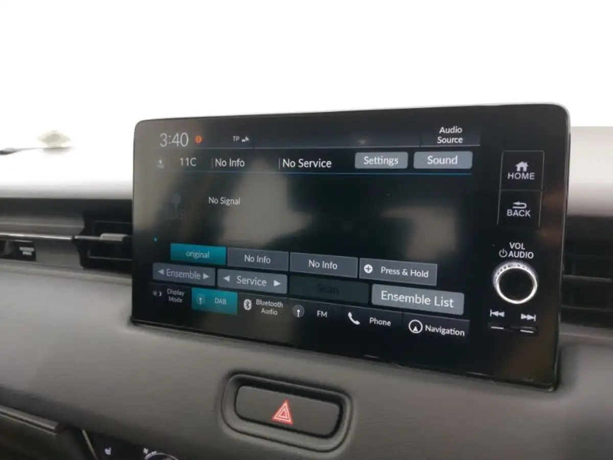 2022-honda-hr-v-15-i-mmd-elegance-big-9