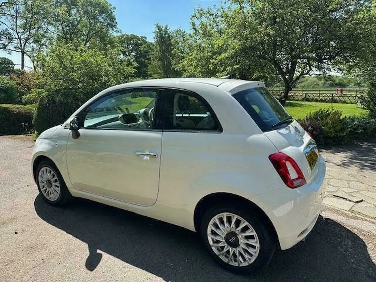 2020-fiat-500-12-lounge-big-9