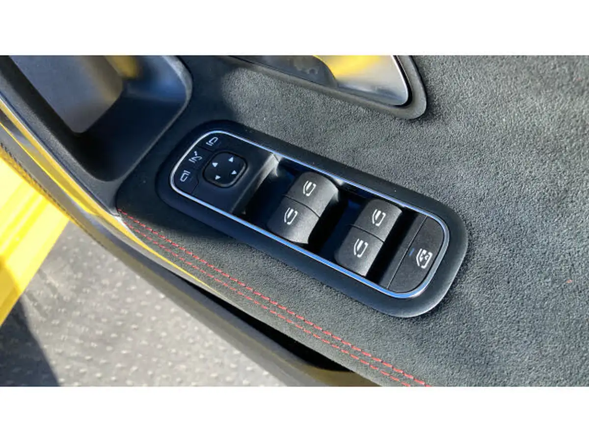 2024-mercedes-benz-a-class-13-a200-amg-line-premium-plus-hatchback-5d-big-33