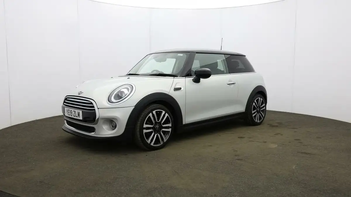 2019-mini-cooper-15-cooper-exclusive-134bhp-nav-hatchback-3d-auto-big-35