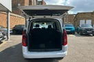2024-vauxhall-combo-life-e-ultimate-xl-7st-small-34