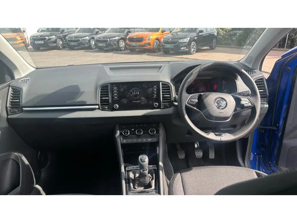 2025-skoda-karoq-10-tsi-se-drive-116ps-big-8