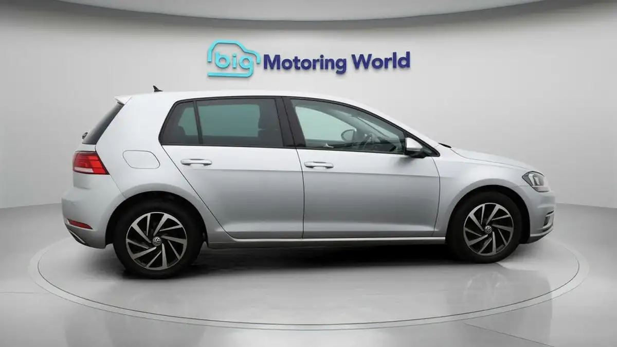 2019-volkswagen-golf-sv-16tdi-match-edition-big-8