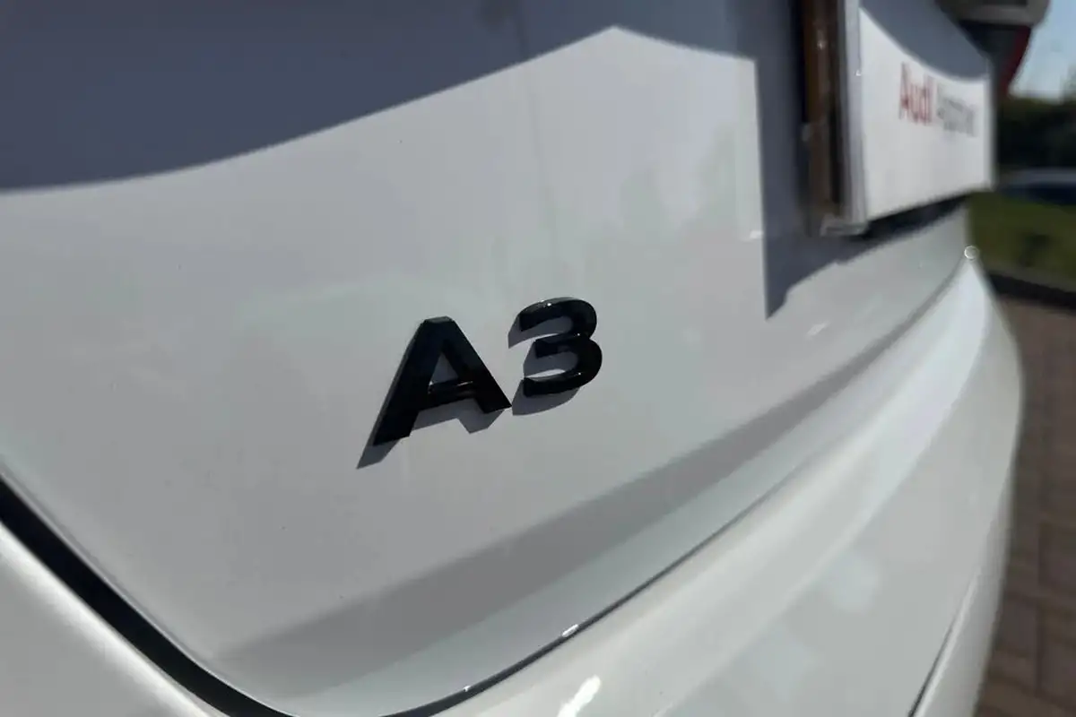2024-audi-a3-15-30-tfsi-sport-saloon-4d-big-35