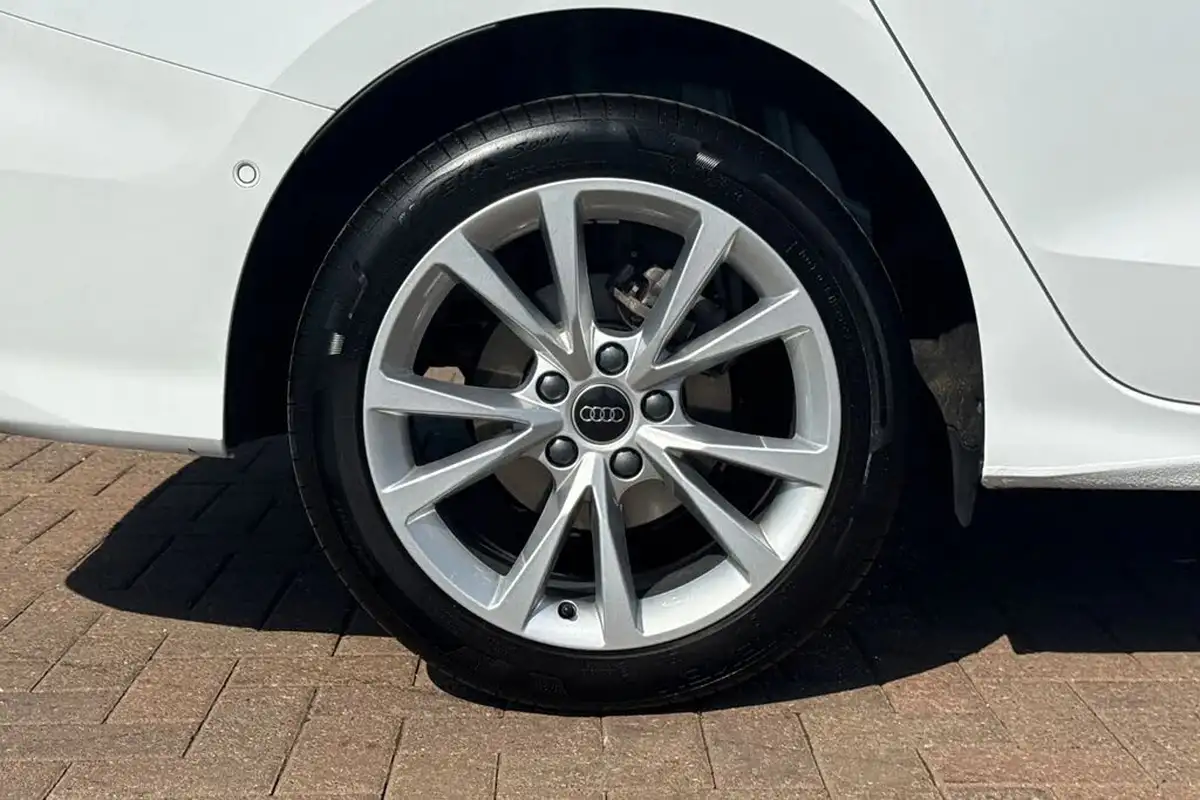 2024-audi-a3-15-30-tfsi-sport-saloon-4d-big-11