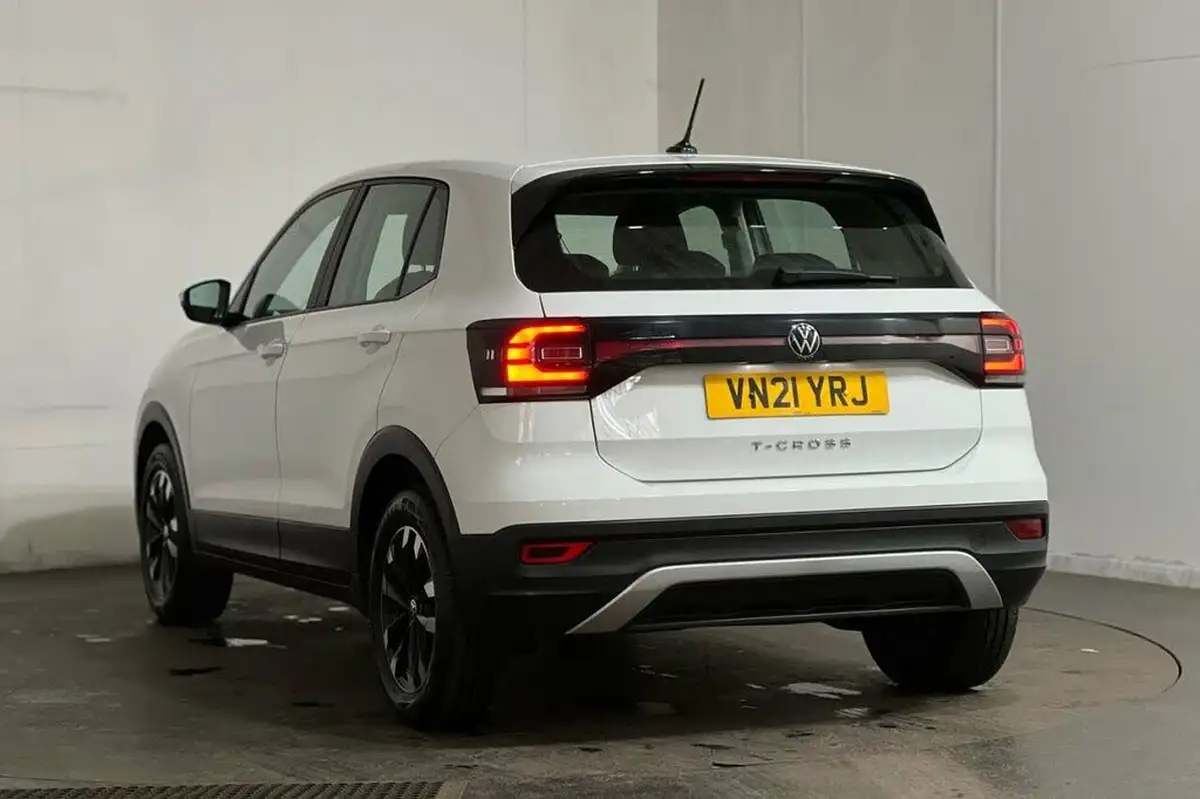 2021-volkswagen-t-cross-10-tsi-s-big-16