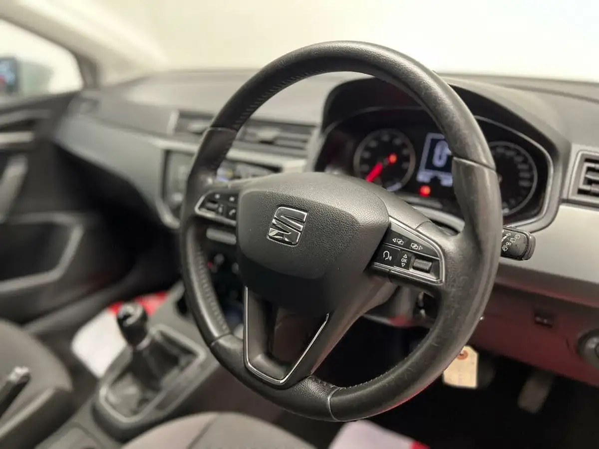 2017-seat-ibiza-10-se-ss-hatchback-5d-big-19