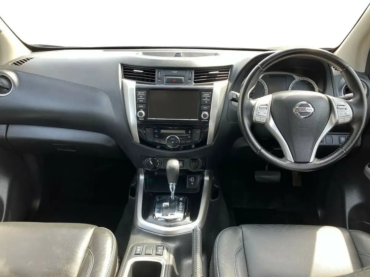 2021-nissan-navara-23dci-tt-n-guard-8-navileathersunroof-auto-big-8