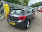 2012-vauxhall-astra-14-active-small-7