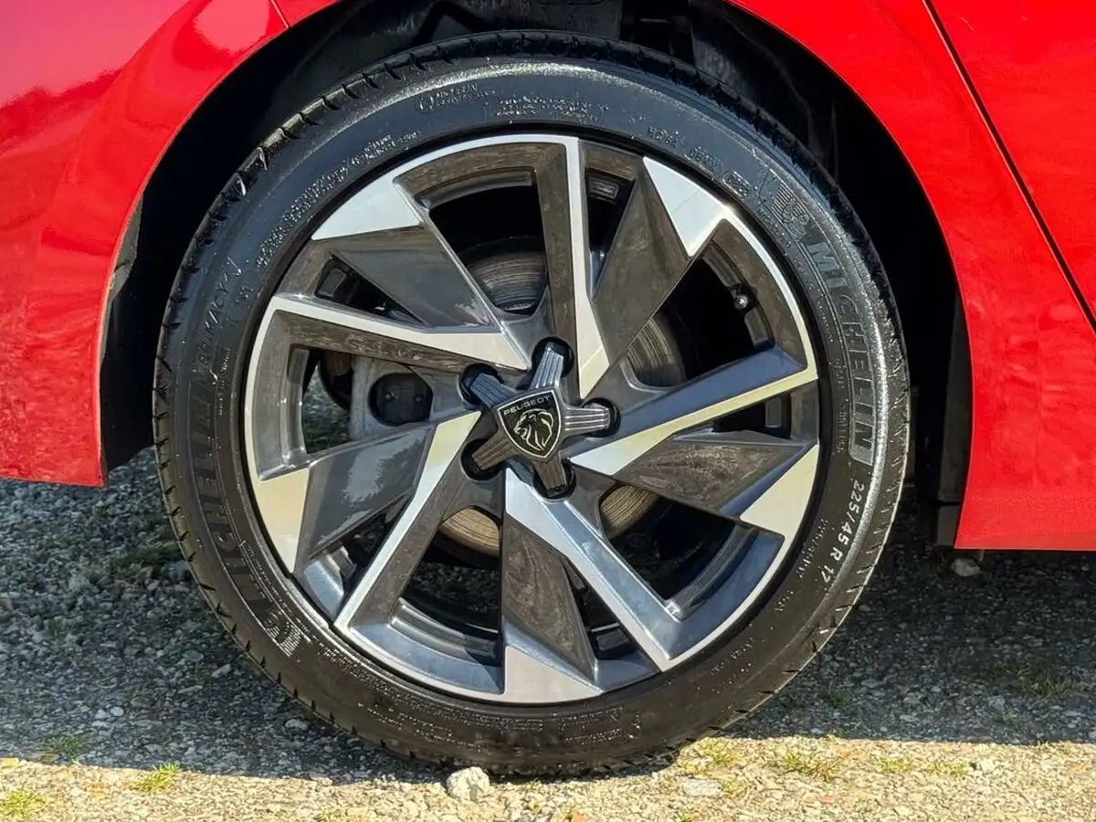 2022-peugeot-308-12-puretech-allure-premium-eat8-big-26