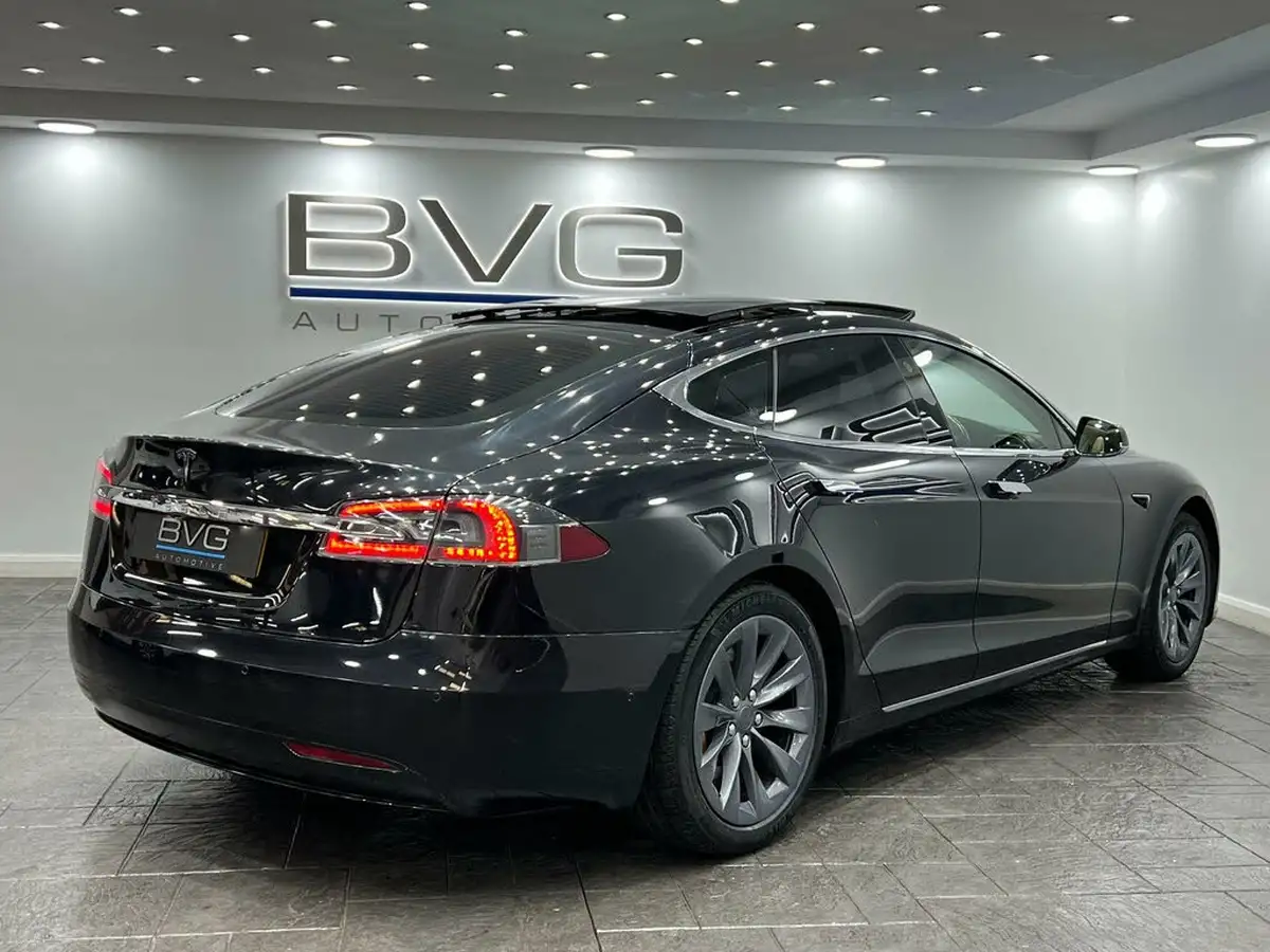 2018-tesla-model-s-e-100d-big-8