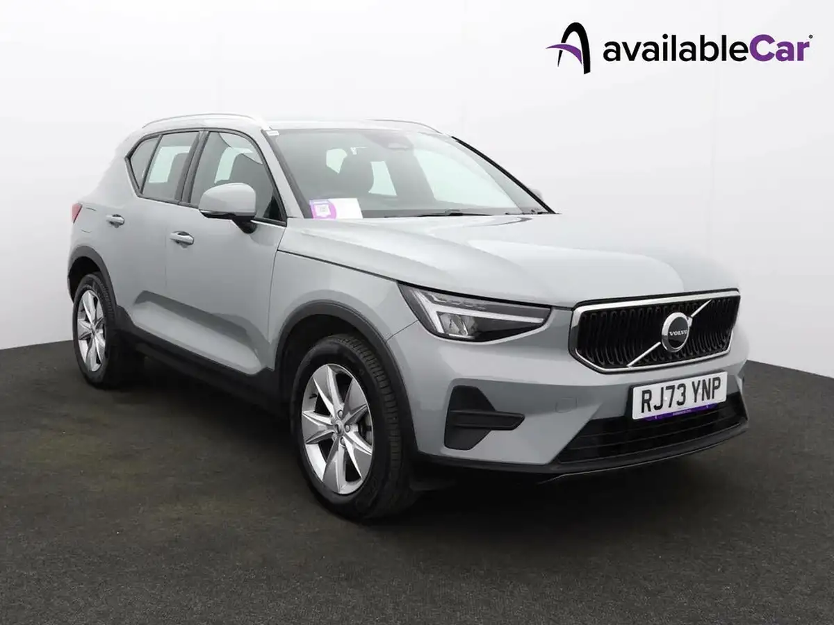 2023-volvo-xc40-20-b3-core-big-0