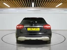 2017-mercedes-benz-gla-class-21d-gla-200d-se-ss-7g-dct-small-4