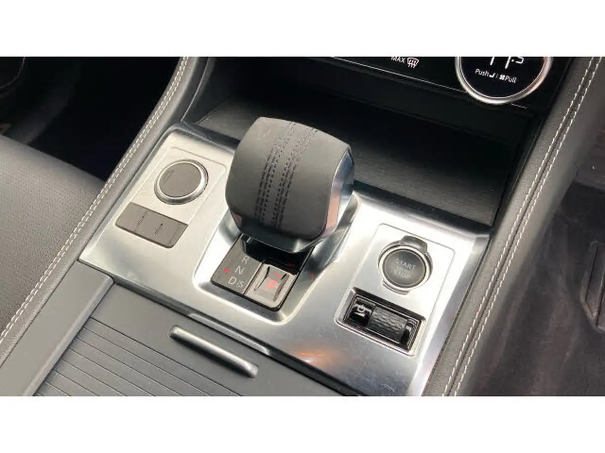 2022-jaguar-f-pace-20-d200-r-dynamic-s-big-12