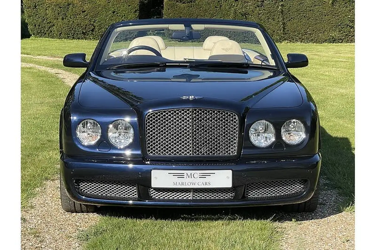 2006-bentley-azure-68-big-41