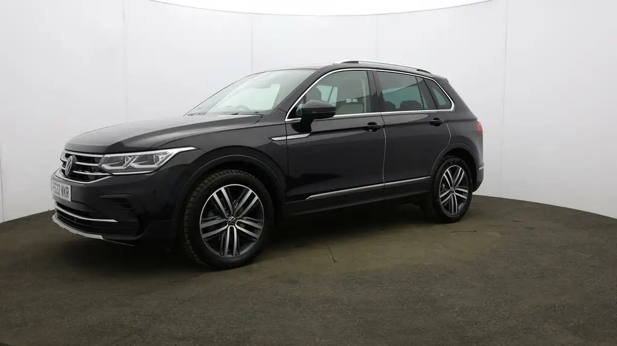 2022-volkswagen-tiguan-15-tsi-elegance-big-29