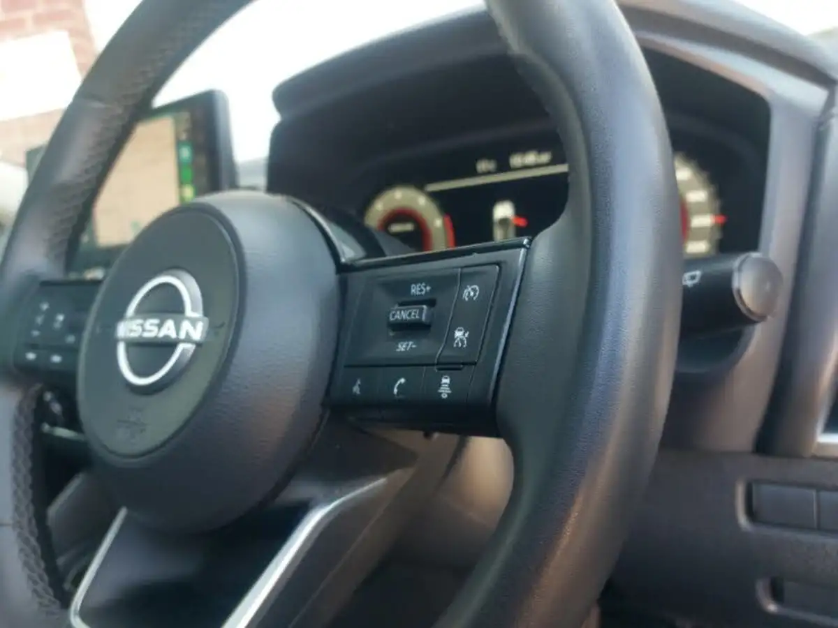2024-nissan-qashqai-13-dig-t-n-connecta-140ps-big-17