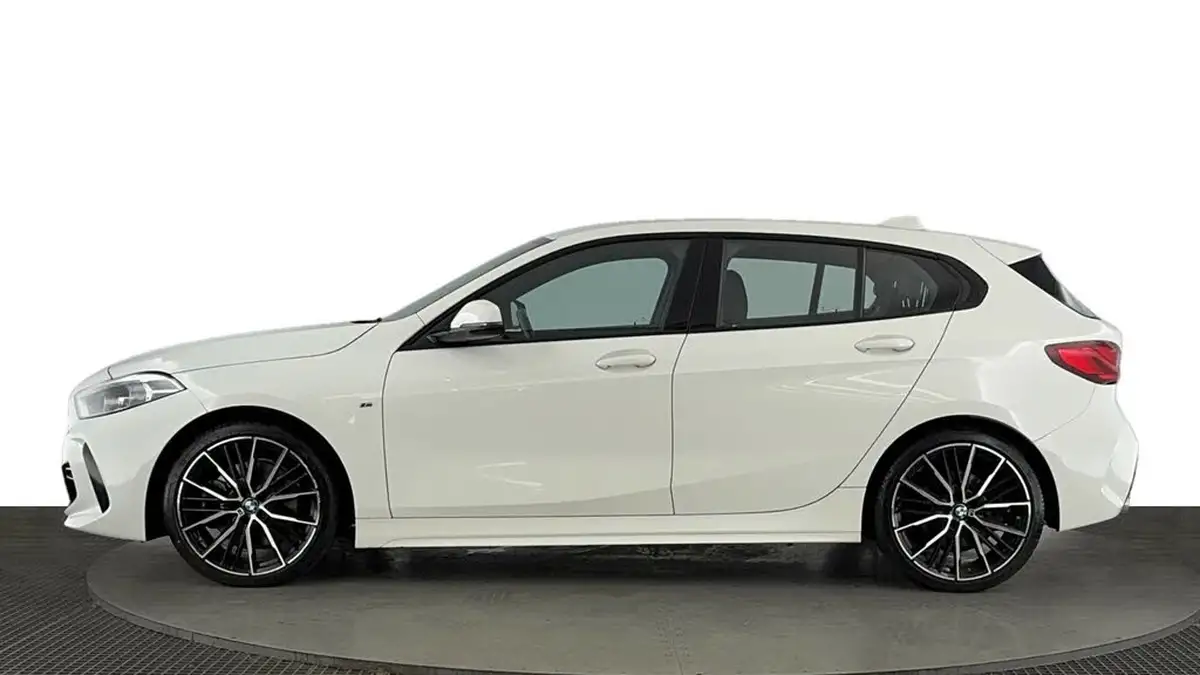 2022-bmw-1-series-20td-120d-m-sport-lcp-big-6