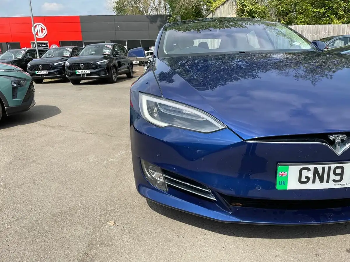 2019-tesla-model-s-e-75d-big-20
