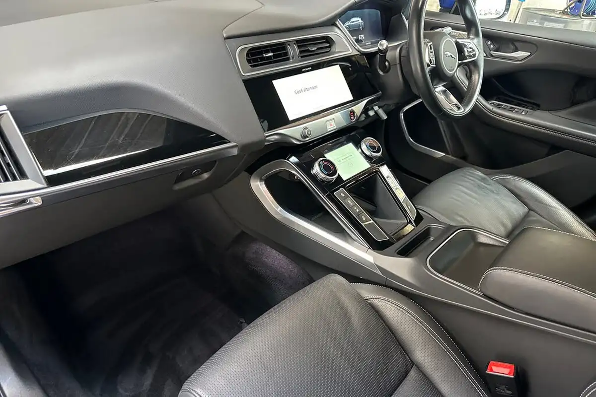 2021-jaguar-i-pace-ev400-hse-big-3