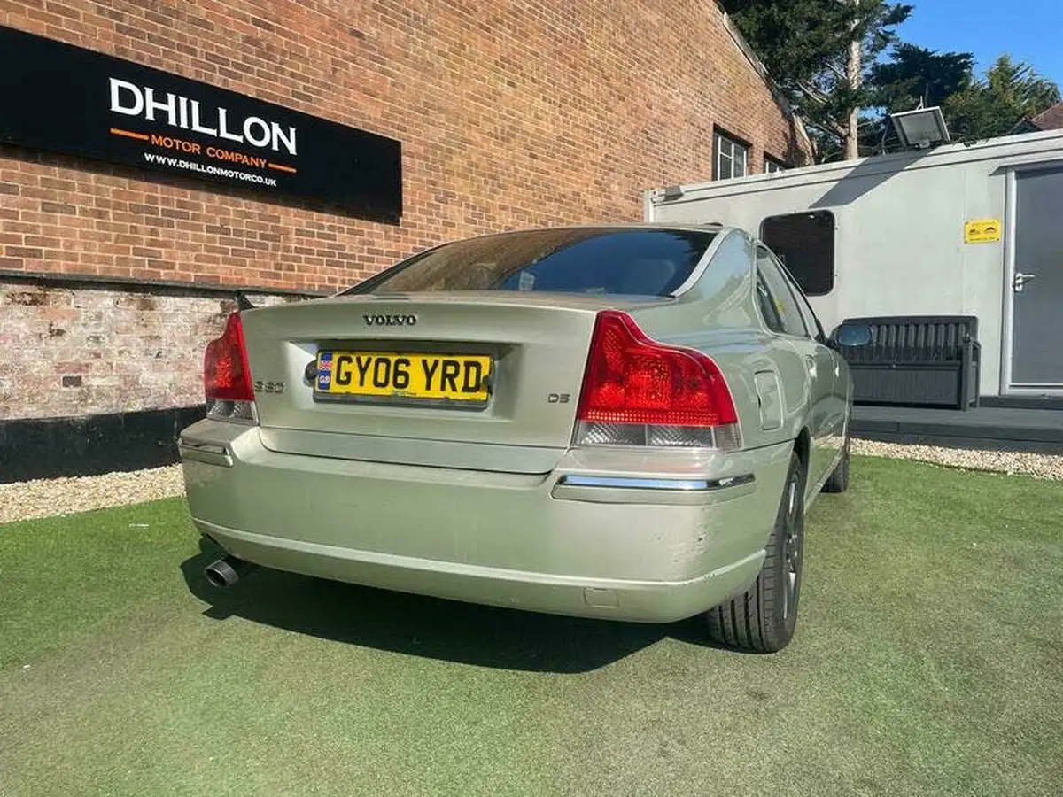 2006-volvo-s60-24td-d5-se-geartronic-big-4