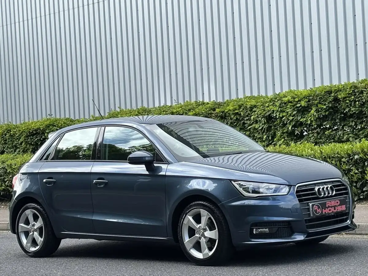 2017-audi-a1-10-tfsi-sportback-5d-big-1