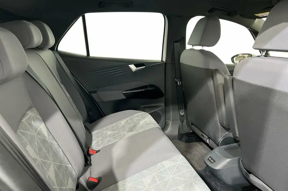 2022-volkswagen-id3-e-life-204ps-58kwh-pro-performance-big-7