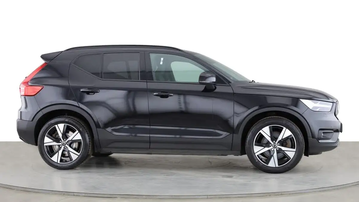 2021-volvo-xc40-e-twin-recharge-plus-big-10