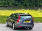 2009-volvo-v50-20td-r-design-sport-small-7
